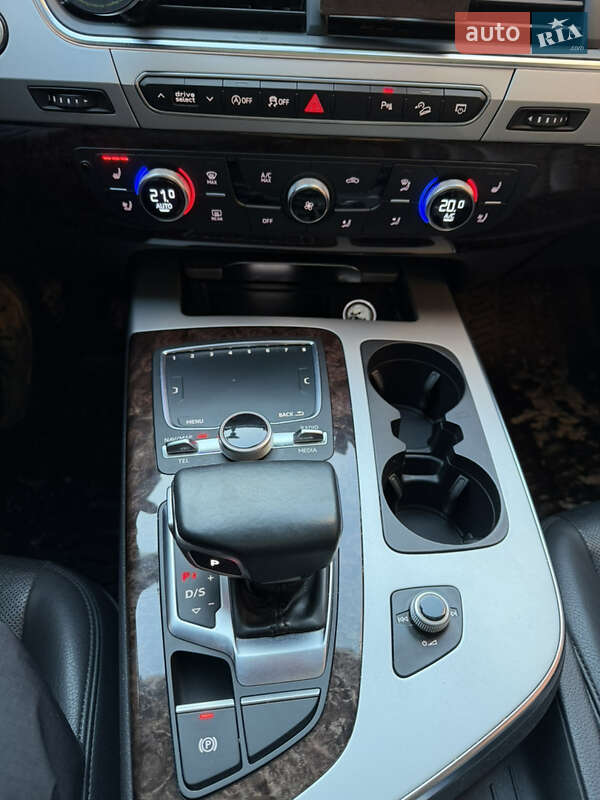 Позашляховик / Кросовер Audi Q7 2017 в Білій Церкві