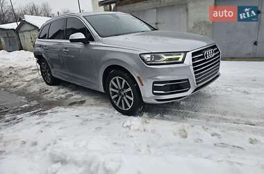 Внедорожник / Кроссовер Audi Q7 2019 в Стрые