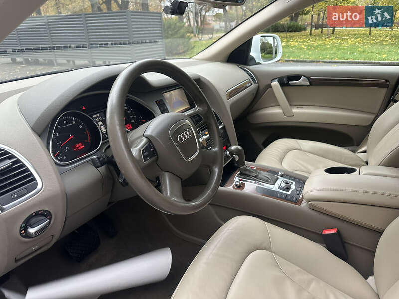 Позашляховик / Кросовер Audi Q7 2011 в Одесі фото 20 Позашляховик / Кросовер Audi Q7 2011 в Одесі