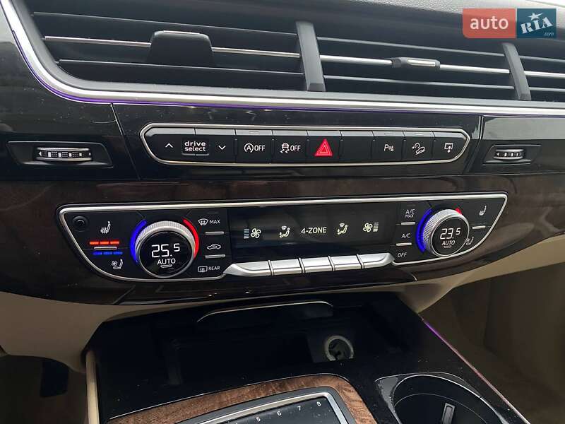 Внедорожник / Кроссовер Audi Q7 2017 в Львове фото 20 Внедорожник / Кроссовер Audi Q7 2017 в Львове