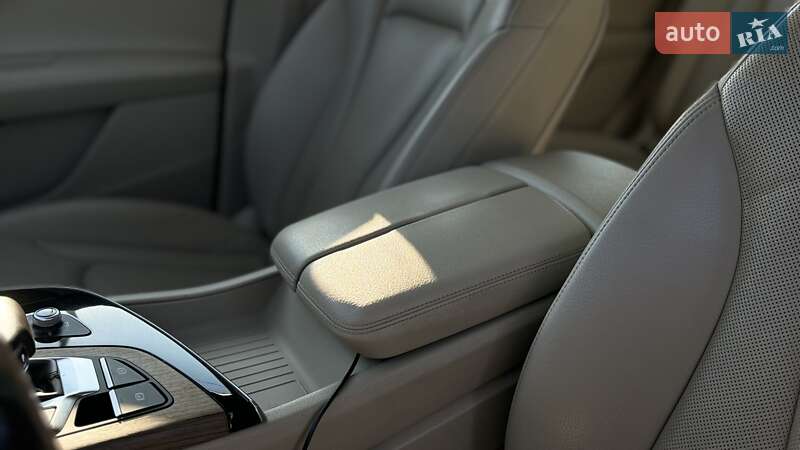 Позашляховик / Кросовер Audi Q7 2016 в Києві фото 35 Позашляховик / Кросовер Audi Q7 2016 в Києві