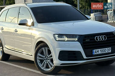 Внедорожник / Кроссовер Audi Q7 2016 в Коростышеве