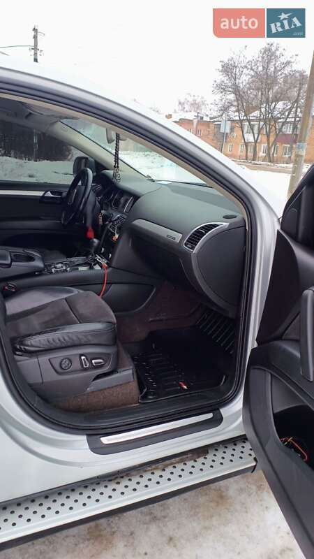 Позашляховик / Кросовер Audi Q7 2009 в Ніжині