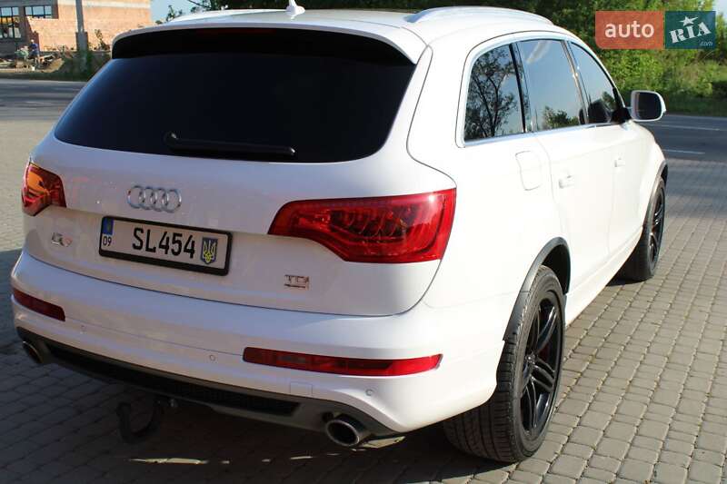 Позашляховик / Кросовер Audi Q7 2011 в Івано-Франківську