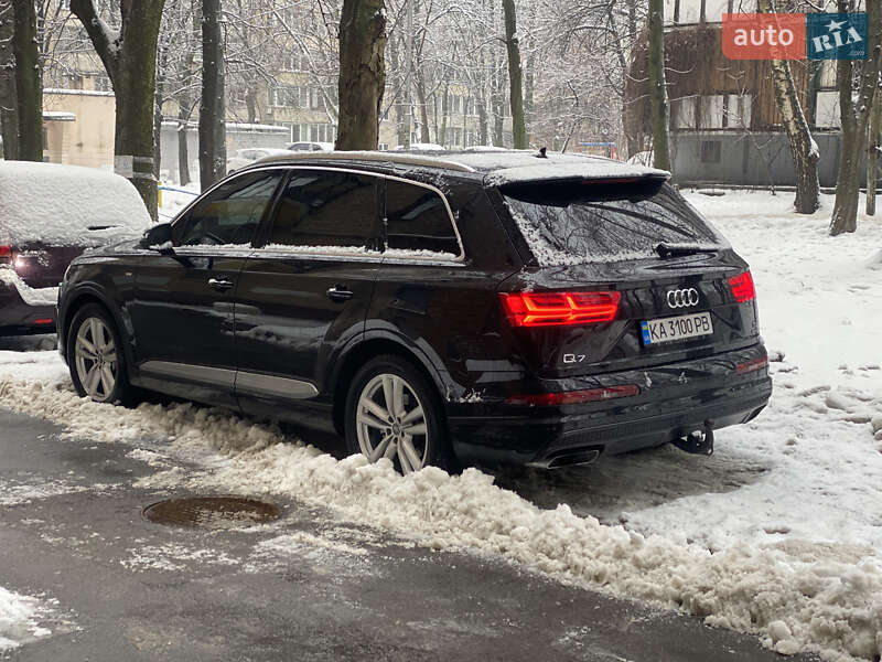 Внедорожник / Кроссовер Audi Q7 2015 в Киеве фото 4 Внедорожник / Кроссовер Audi Q7 2015 в Киеве