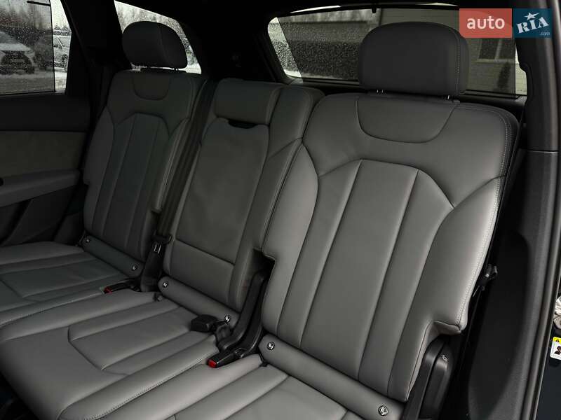 Позашляховик / Кросовер Audi Q7 2016 в Луцьку фото 72 Позашляховик / Кросовер Audi Q7 2016 в Луцьку