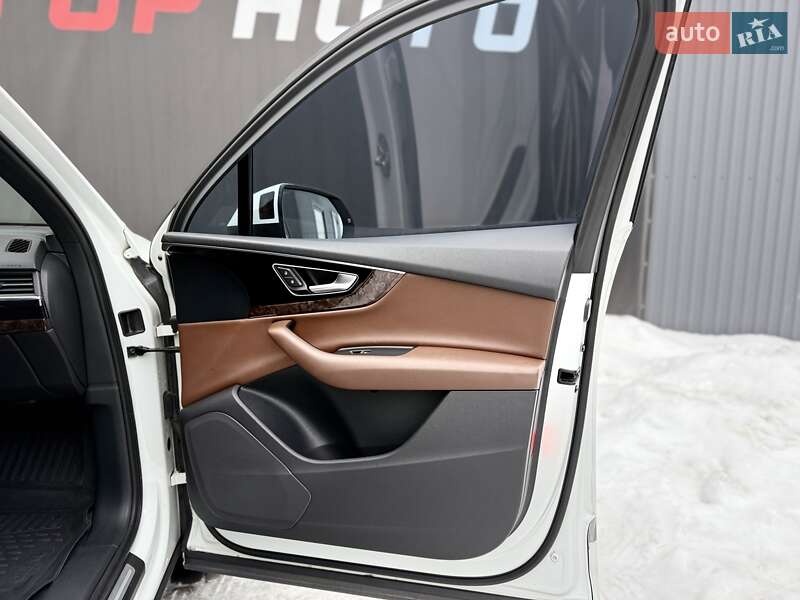 Внедорожник / Кроссовер Audi Q7 2017 в Львове фото 44 Внедорожник / Кроссовер Audi Q7 2017 в Львове