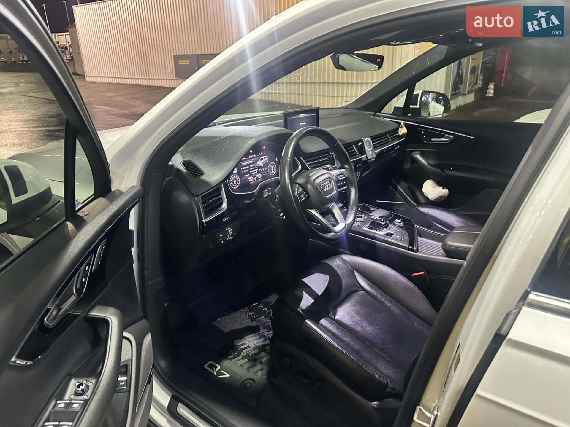 2018 Audi Q7 - мініатюра 8
