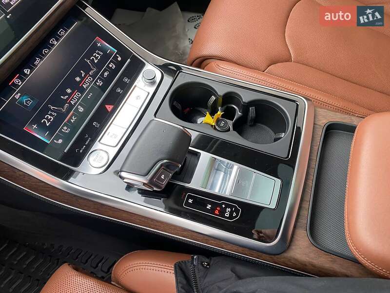 Внедорожник / Кроссовер Audi Q7 2020 в Львове фото 21 Внедорожник / Кроссовер Audi Q7 2020 в Львове