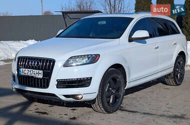 Внедорожник / Кроссовер Audi Q7 2014 в Млинове