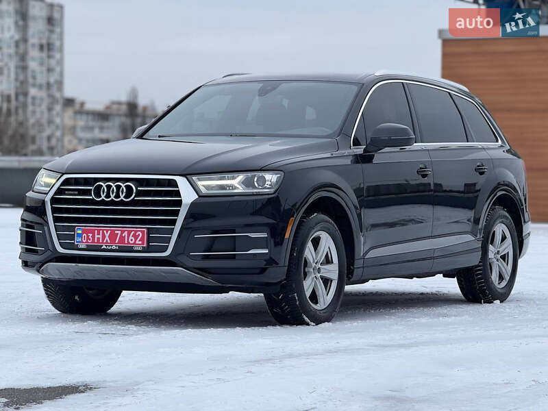 Внедорожник / Кроссовер Audi Q7 2017 в Киеве