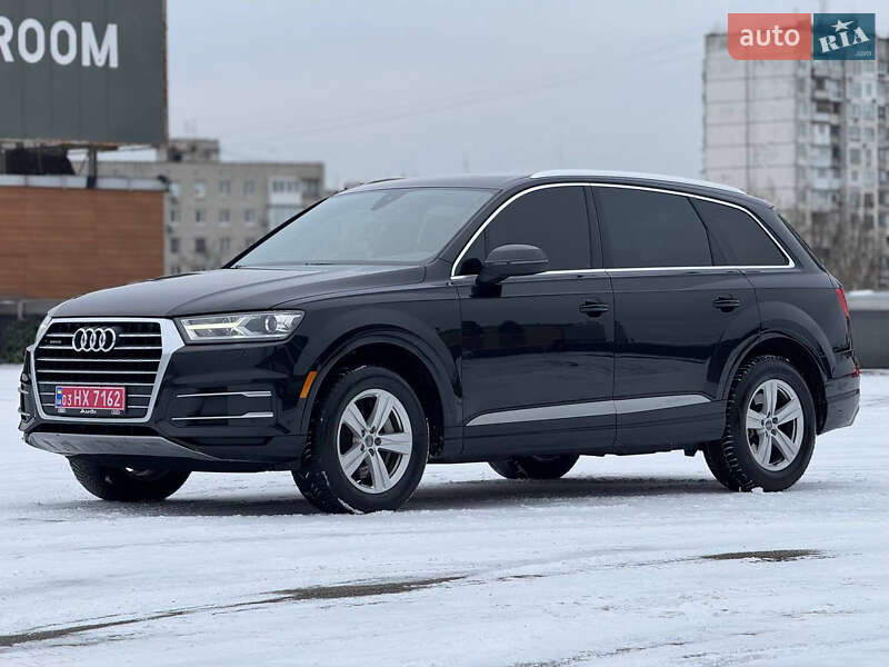 Внедорожник / Кроссовер Audi Q7 2017 в Киеве