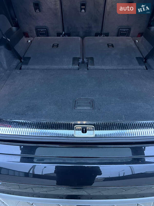 Позашляховик / Кросовер Audi Q7 2016 в Хусті фото 11 Позашляховик / Кросовер Audi Q7 2016 в Хусті