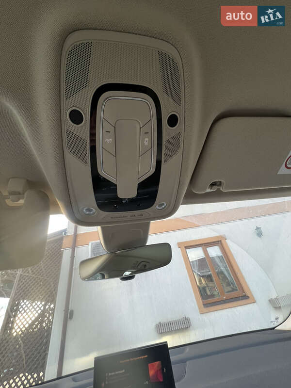 Позашляховик / Кросовер Audi Q7 2016 в Дніпрі