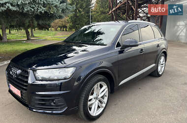 Позашляховик / Кросовер Audi Q7 2017 в Львові