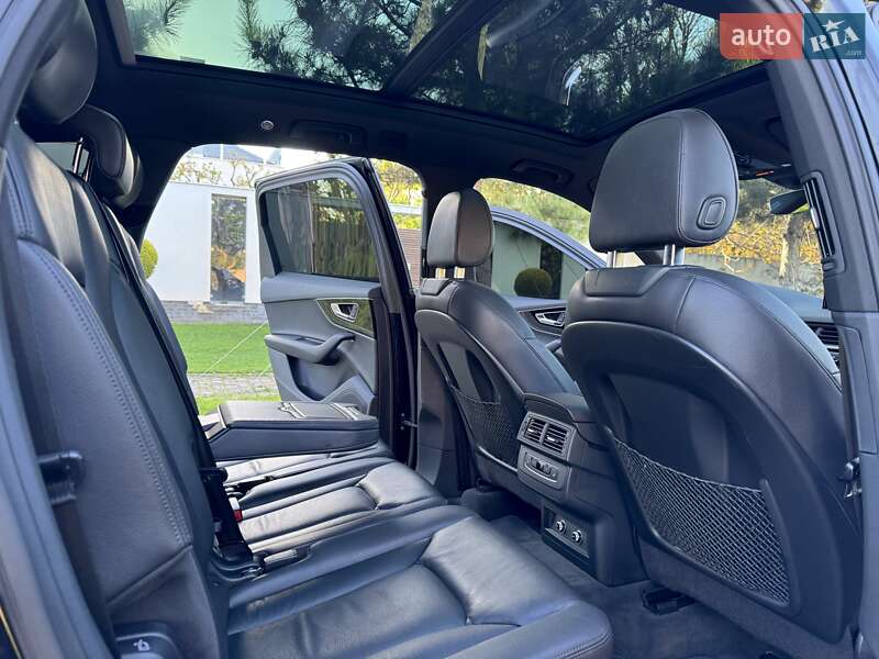 Внедорожник / Кроссовер Audi Q7 2018 в Одессе фото 67 Внедорожник / Кроссовер Audi Q7 2018 в Одессе