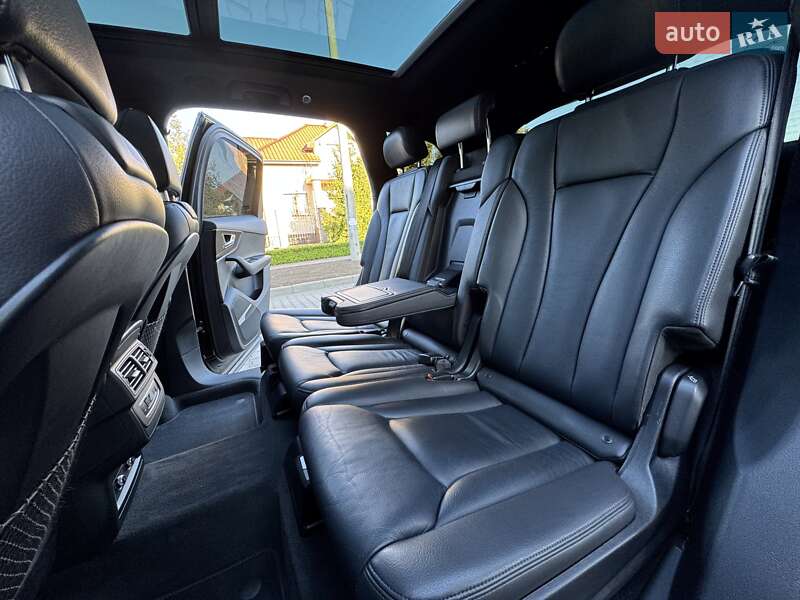 Внедорожник / Кроссовер Audi Q7 2018 в Одессе фото 68 Внедорожник / Кроссовер Audi Q7 2018 в Одессе
