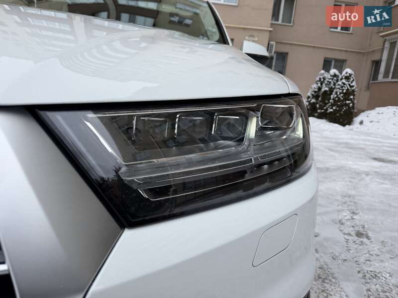 Внедорожник / Кроссовер Audi Q7 2019 в Виннице