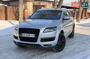 Внедорожник / Кроссовер Audi Q7 2014 в Киеве