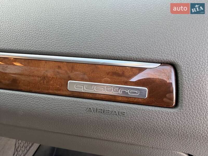 Внедорожник / Кроссовер Audi Q7 2014 в Киеве