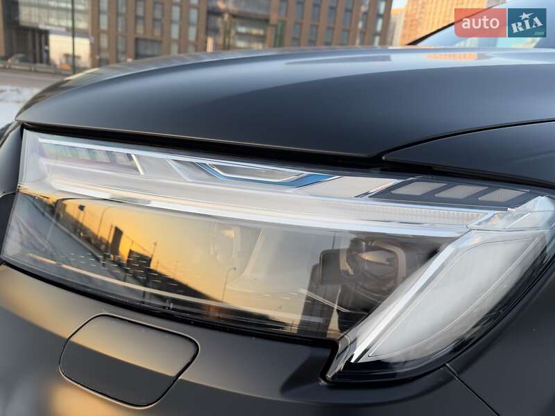 Внедорожник / Кроссовер Audi Q7 2025 в Киеве