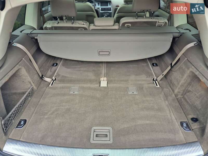 Внедорожник / Кроссовер Audi Q7 2010 в Запорожье