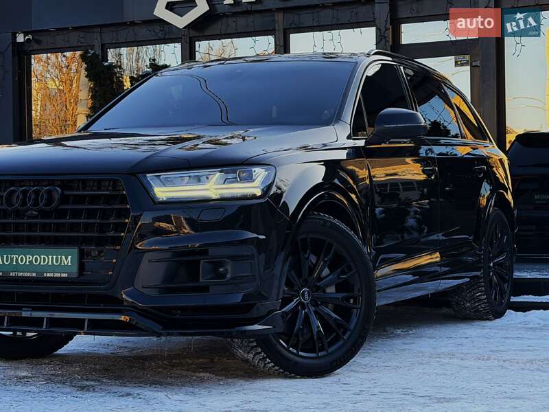 Внедорожник / Кроссовер Audi Q7 2018 в Киеве