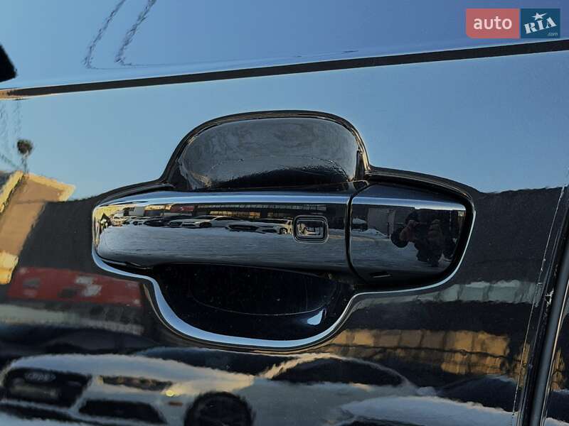 Внедорожник / Кроссовер Audi Q7 2018 в Киеве