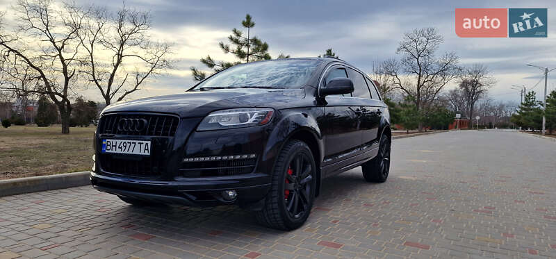 Внедорожник / Кроссовер Audi Q7 2010 в Измаиле