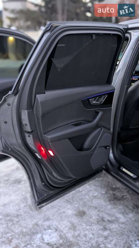 Позашляховик / Кросовер Audi Q7 2016 в Львові фото 15 Позашляховик / Кросовер Audi Q7 2016 в Львові