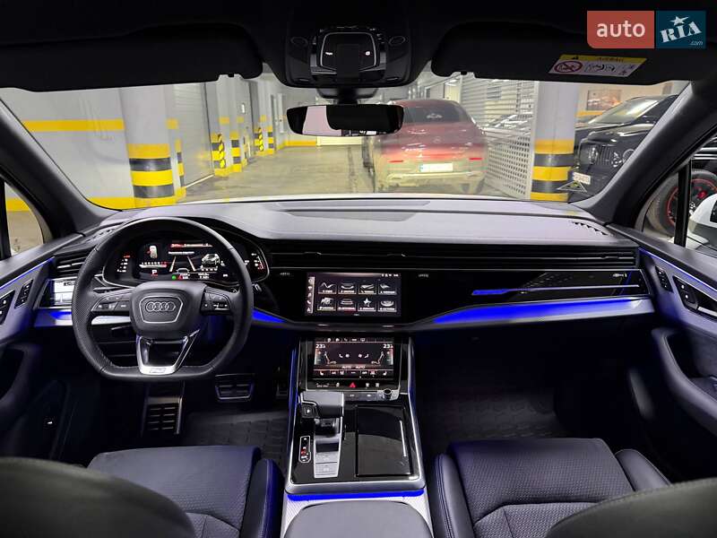Позашляховик / Кросовер Audi Q7 2025 в Києві