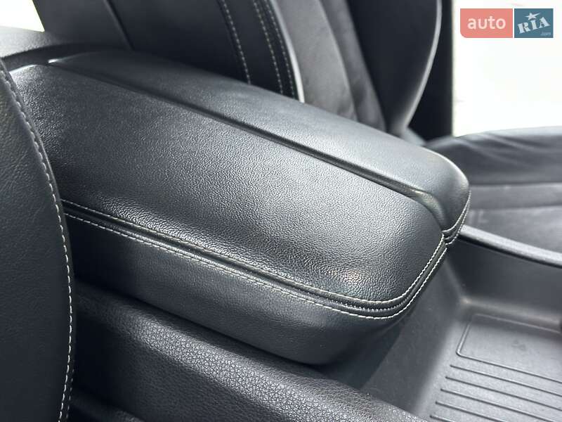 Внедорожник / Кроссовер Audi Q7 2017 в Киеве