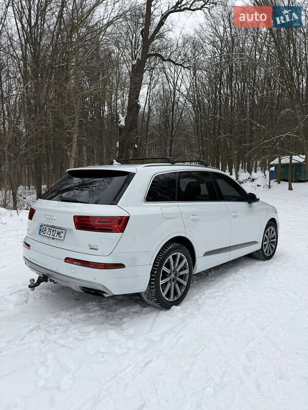Внедорожник / Кроссовер Audi Q7 2016 в Виннице