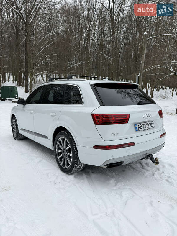 Внедорожник / Кроссовер Audi Q7 2016 в Виннице