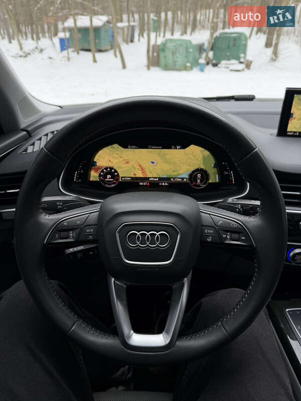 Внедорожник / Кроссовер Audi Q7 2016 в Виннице