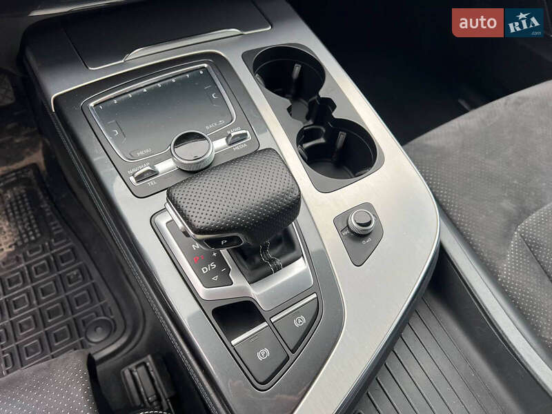 Внедорожник / Кроссовер Audi Q7 2015 в Львове фото 32 Внедорожник / Кроссовер Audi Q7 2015 в Львове