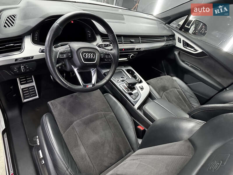 Внедорожник / Кроссовер Audi Q7 2019 в Львове