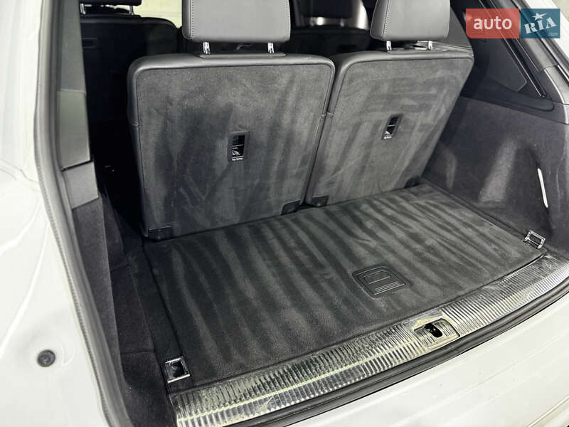 Внедорожник / Кроссовер Audi Q7 2019 в Львове