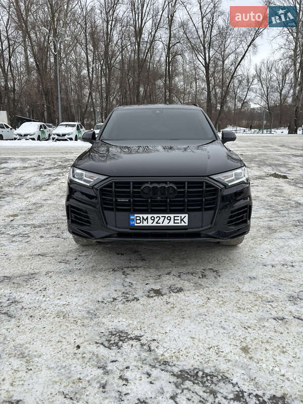 Внедорожник / Кроссовер Audi Q7 2019 в Сумах