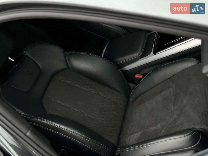 Внедорожник / Кроссовер Audi Q7 2021 в Ивано-Франковске