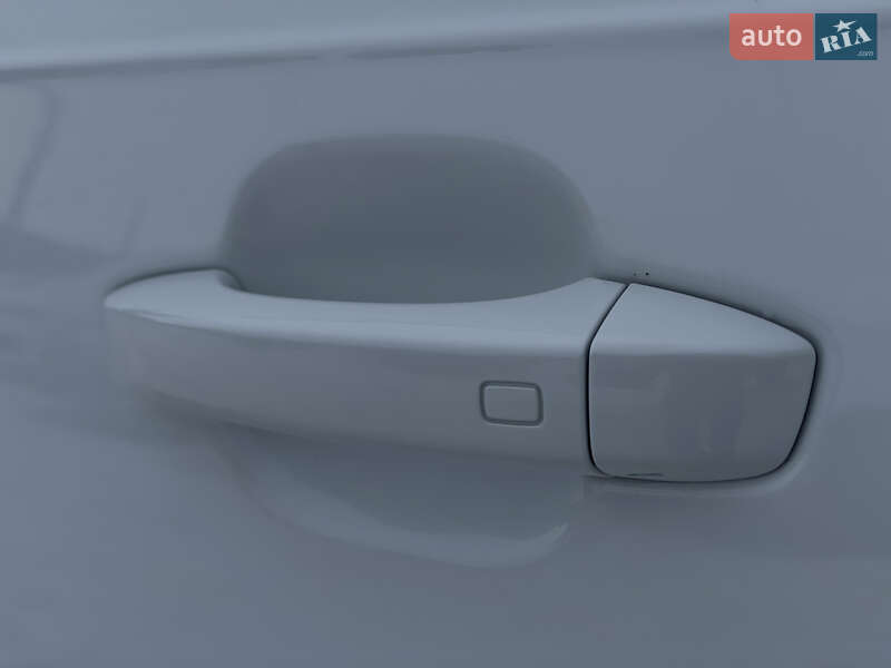 Внедорожник / Кроссовер Audi Q7 2017 в Луцке