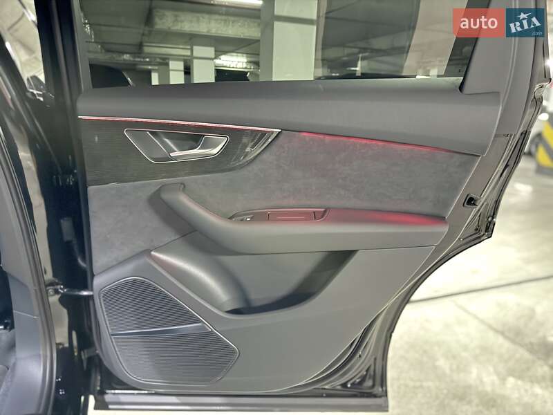 Внедорожник / Кроссовер Audi Q7 2025 в Днепре