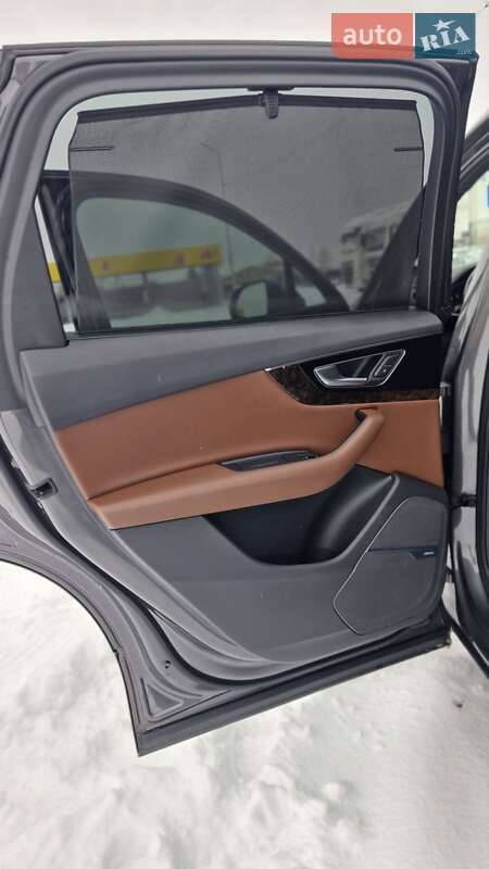 Внедорожник / Кроссовер Audi Q7 2018 в Луцке