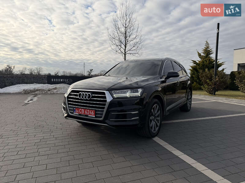 Внедорожник / Кроссовер Audi Q7 2019 в Мукачево