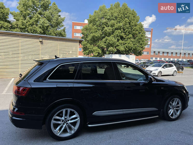 Позашляховик / Кросовер Audi Q7 2019 в Чернівцях фото 36 Позашляховик / Кросовер Audi Q7 2019 в Чернівцях