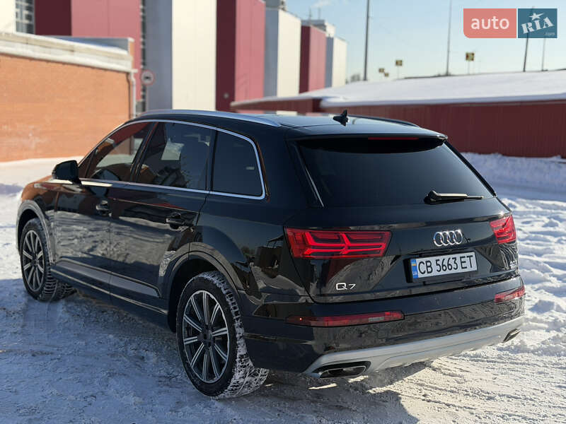 Позашляховик / Кросовер Audi Q7 2017 в Києві фото 8 Позашляховик / Кросовер Audi Q7 2017 в Києві