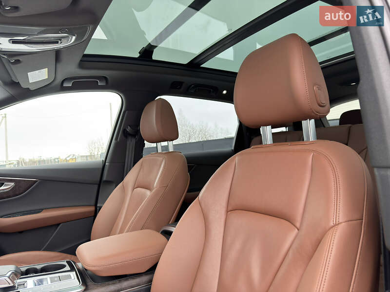 Позашляховик / Кросовер Audi Q7 2020 в Івано-Франківську