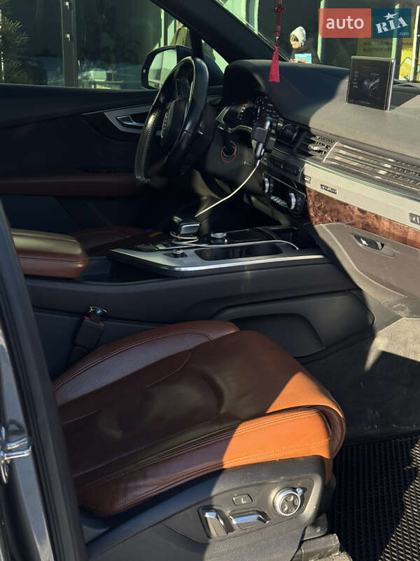 Позашляховик / Кросовер Audi Q7 2017 в Хмельницькому фото 12 Позашляховик / Кросовер Audi Q7 2017 в Хмельницькому