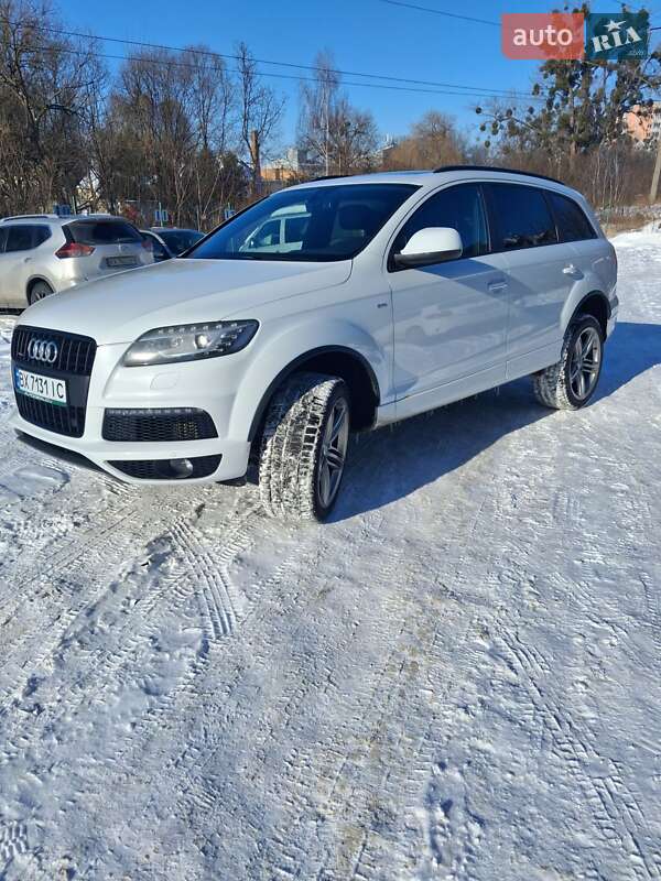 Audi Q7 2014