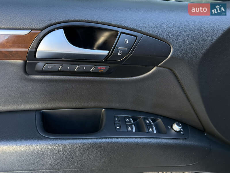 Позашляховик / Кросовер Audi Q7 2013 в Одесі фото 28 Позашляховик / Кросовер Audi Q7 2013 в Одесі